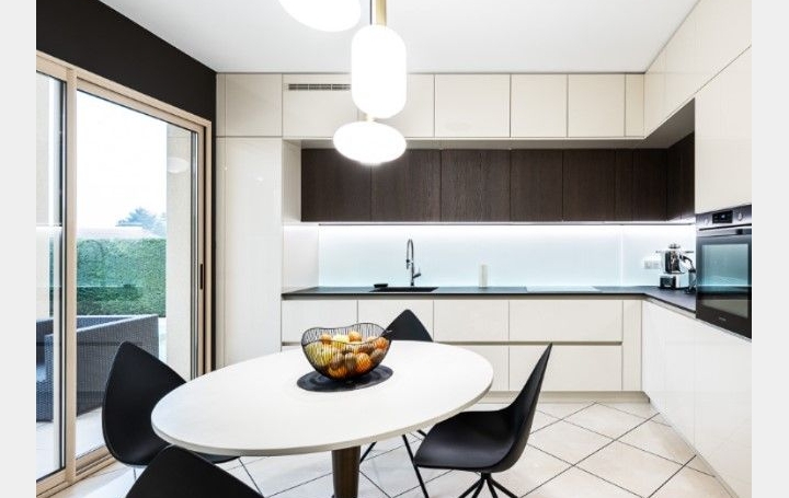  MA PETITE AGENCE Apartment | BORDEAUX (33000) | 63 m2 | 203 589 € 